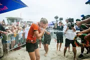 surf30 wsl rip curl finals Stephanie Gilmore 22Finals RYD 4674 Beatriz Ryder