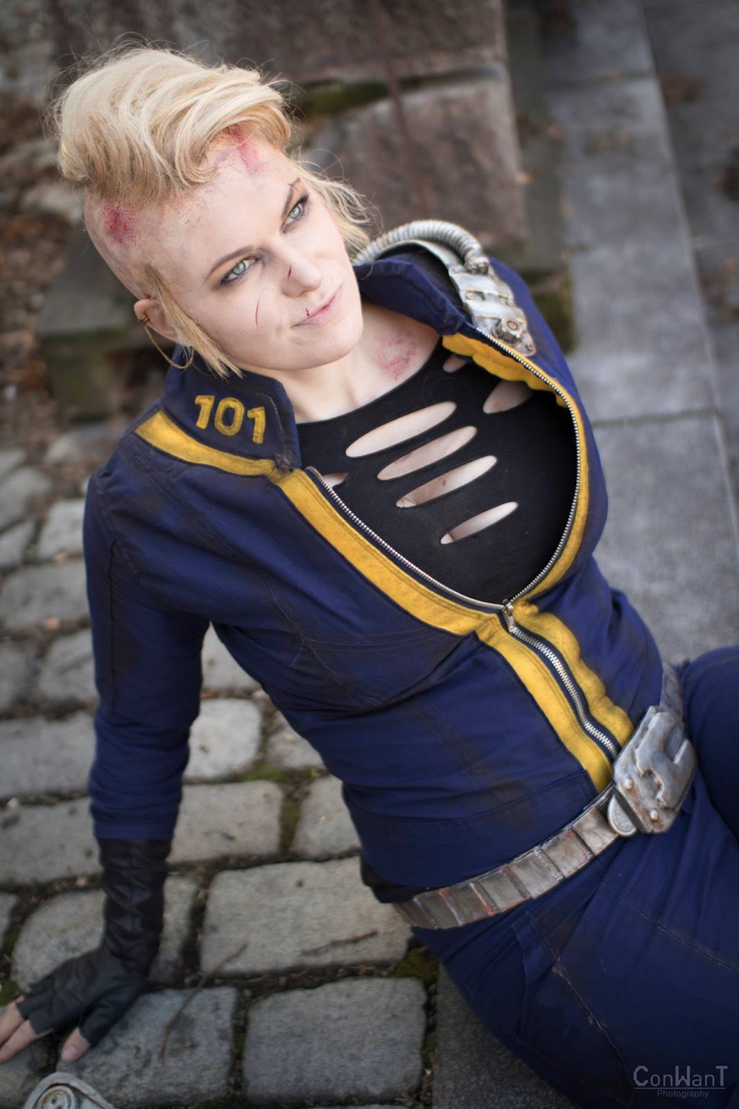 Chrix Design: Fallout Vault Dweller cosplay