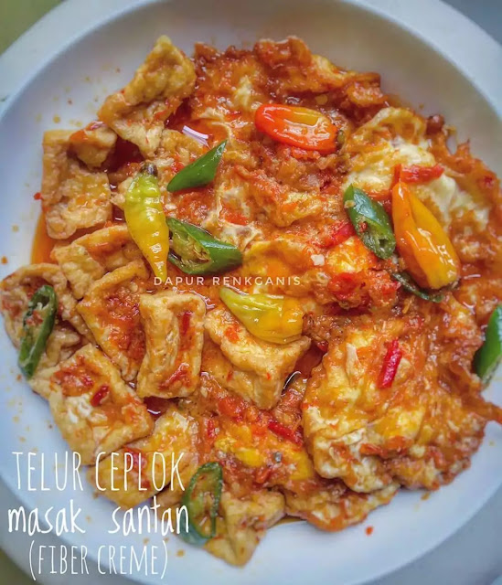 telur ceplok kuah santan