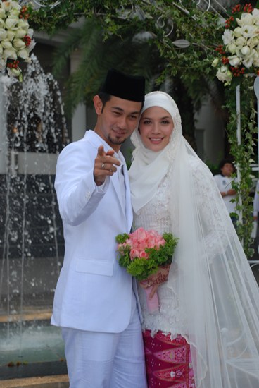 Gambar Nikah Farid Kamil - Diana Danielle