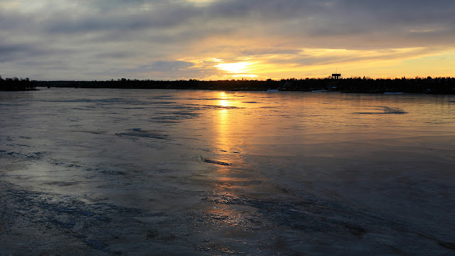 Lens and Cover Blog | Frozen River and Sunset