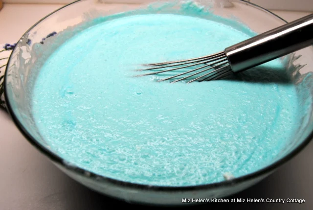 Blueberry Jello Pie at Miz Helen's Country Cottage