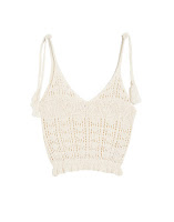 https://www.pullandbear.com/be/en/woman/new/tasselled-crochet-top-c1030017536p500836503.html#712