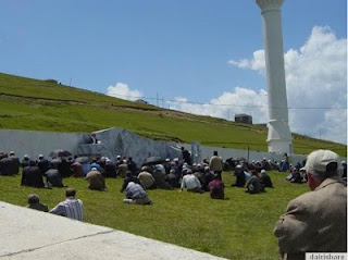 [LIHAT] Masjid Paling Aneh Dan Unik Di Dunia !