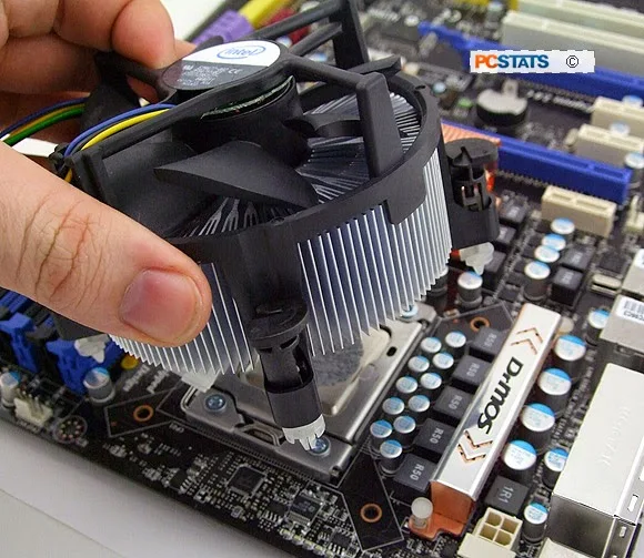 Cara memasang Processor Pada Socket LGA775