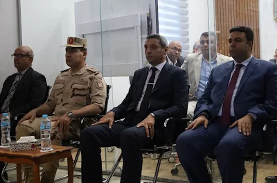 محافظ السويس وقائد قوات الدفاع الشعبي والعسكري يتابعان فرض موقف طارئ من داخل مقر الشبكة الوطنية للطوارئ