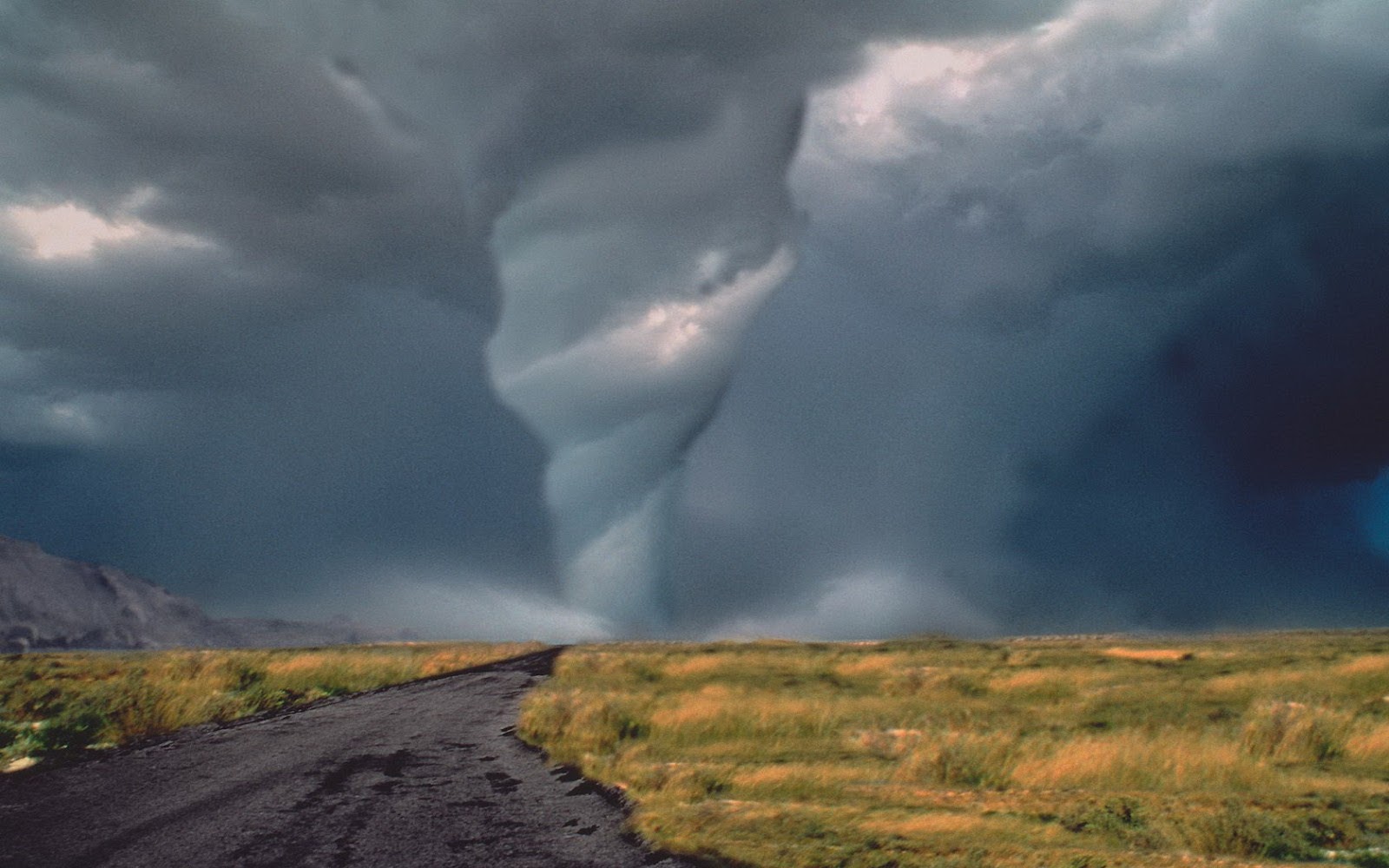 √ Tornadoes HD Wallpapers - wallpaper202