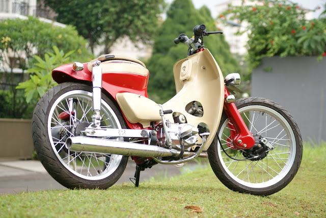 Foto Modifikasi Motor Honda 70 Retro Gokil Terbaru