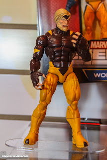 Hasbro 2013 Toy Fair Display Pictures - Wolverine Marvel Legends - Sabretooth