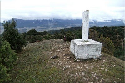 Vértice y buzón en la cima