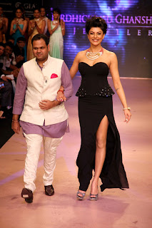 Sushmita Sen Sizzling look at IIJW-2012