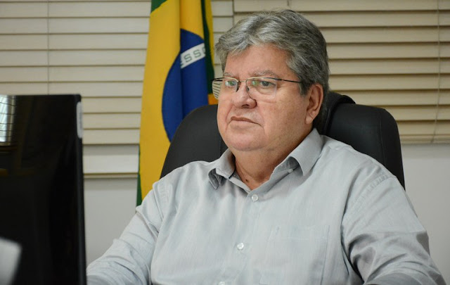 João Azevêdo volta ao Sertão nesta sexta para entregar obras de mobilidade, segurança e saúde e participar do ODE