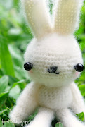 . I decided to make this cute bunny! Making amigurumi is not difficult. (amigurumi bunny )