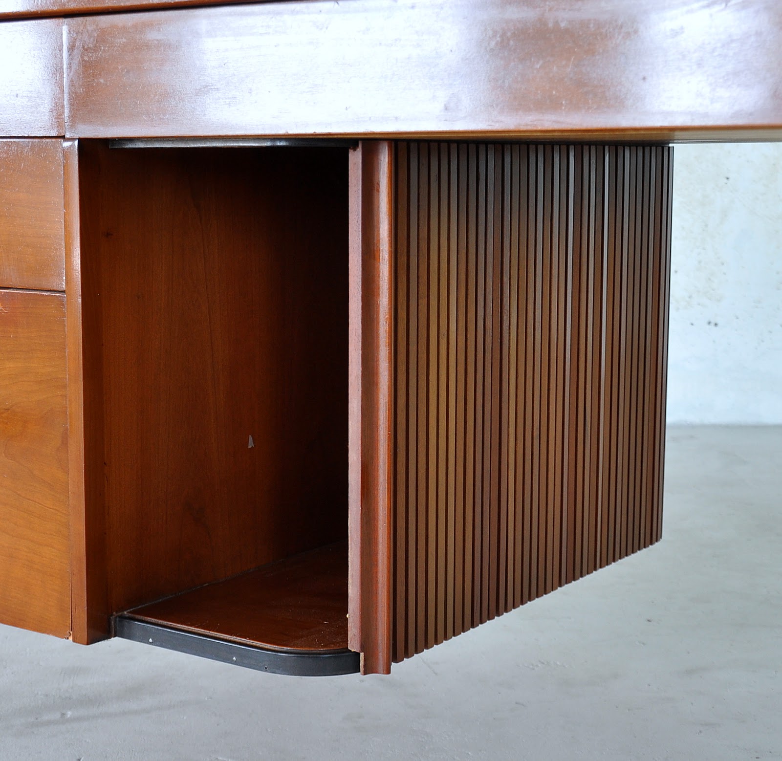 Mid-Century Modern Design Finds