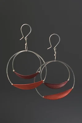 Contemporary Paper Jewelry by Tia Kramer