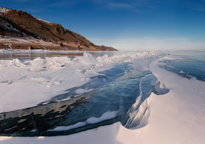 Frozen Lake Baikal Siberia Russia Lago Baikal congelado Siberia Rusia