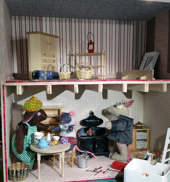 kitchen, cuisine, meubles miniatures, furniture for dolls house