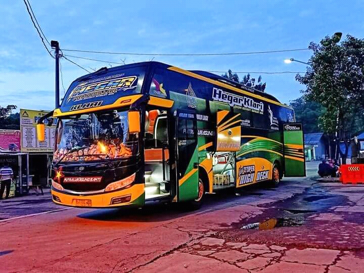 jadwal bus luragung kuningan karawang