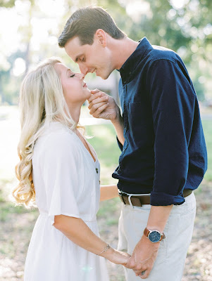 engagement photos of bride and groom