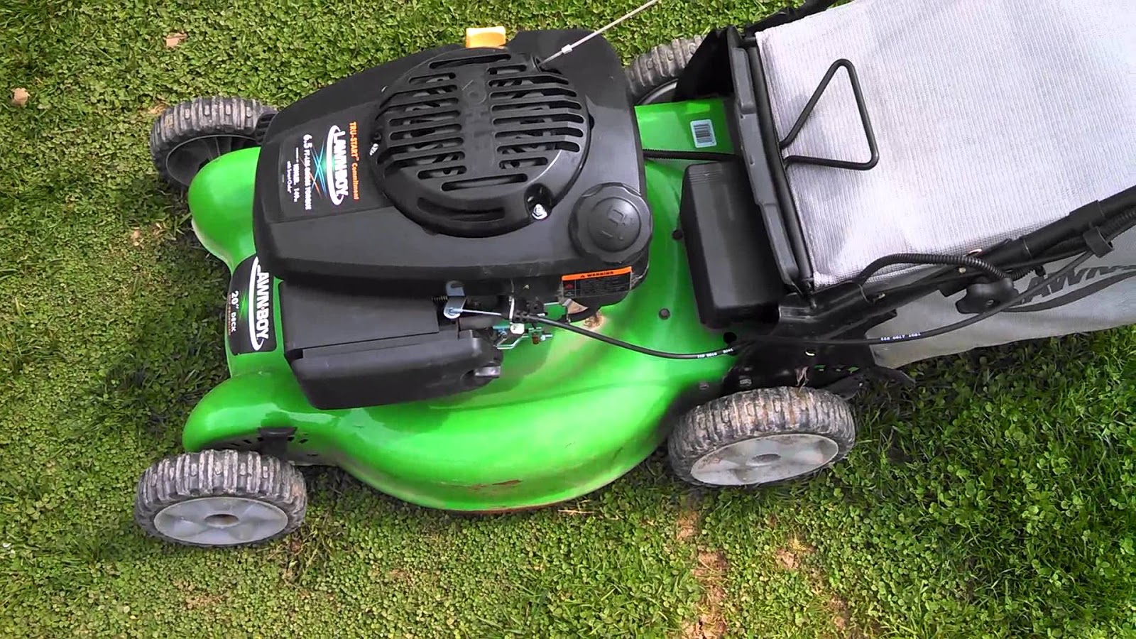 The Way To Change The Oil On A Lawn Boy 6 5 Push Mower Best Manual Lawn Aerator