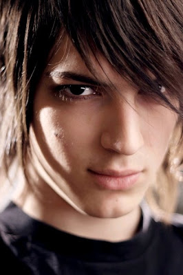 Short emo hairstyles - boys emo hairstyles 6