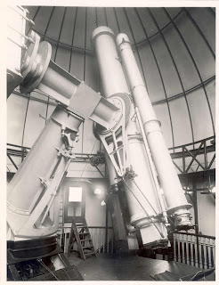 The Thompson 26-inch Photo-equatorial with photoheliograph mounted, in dome of the Physical Observatory, copyright NMM.