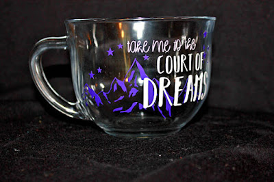 https://www.etsy.com/es/listing/586481599/take-me-to-the-court-of-dreams-acomaf?ga_order=most_relevant&ga_search_type=all&ga_view_type=gallery&ga_search_query=a%20court%20of%20thorns%20and%20roses&ref=sr_gallery-3-33