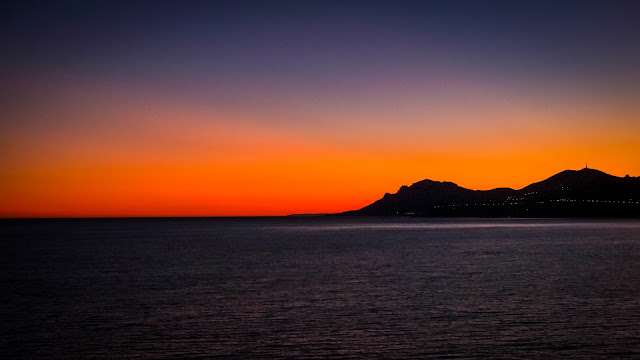 sunset over the cote dazure, mandy charlton, travel writer, photographer