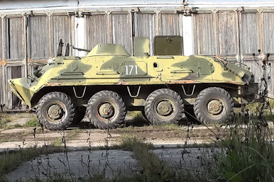 Kendaraan Pengangkut Personel Lapis Baja / Armored Personnel Carrier - BTR-60PB