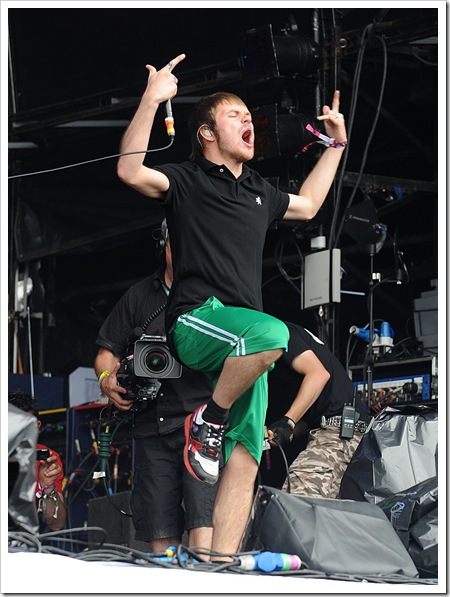 roughton-rou-reynolds-of-enter-shikari-1