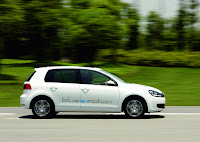 VW Golf Blue e-motion