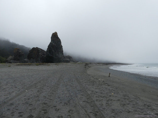 Ossagon Rocks from the north