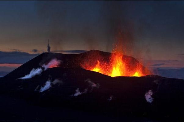 iceland volcano eruption. iceland volcano eruption