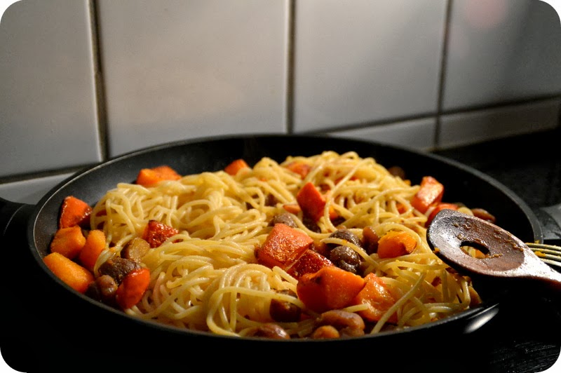 Spaghetti mit Kürbis und Maronen