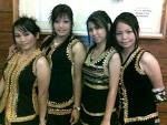 KAUM DI MALAYSIA: Pakaian kaum wanita( suku kaum Kadazan ...