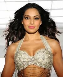 Hot Babe Bipasha