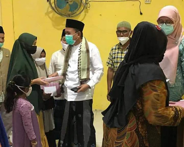 Menjelang Idul Fitri Bupati Pidie Jaya Santuni Anak Yatim dan Fakir Miskin