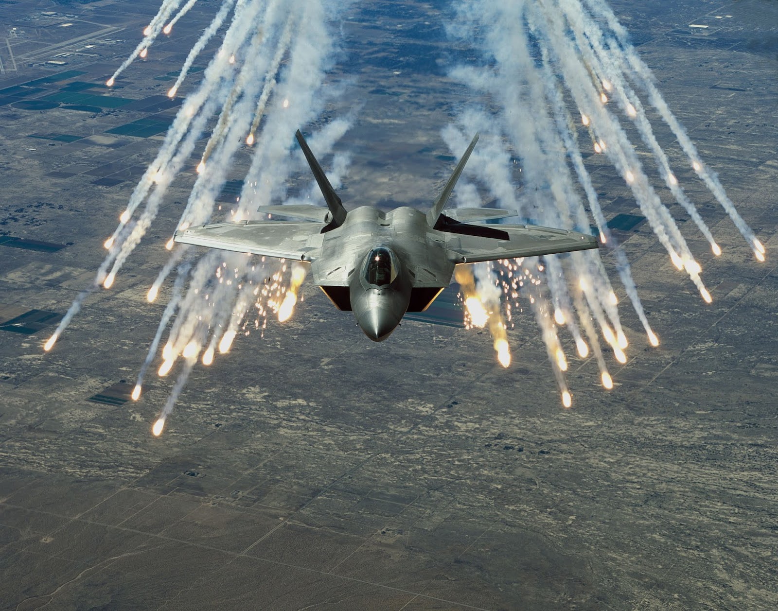 Lockheed Martin F 22 Raptor Wallpapers