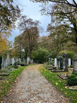 Ostfriedhof