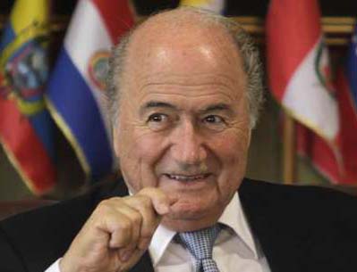 Sport: Dapat Dukungan UEFA, Blatter