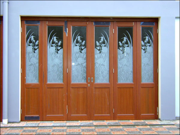 Model Kusen Kusen Pintu Minimalis dan Pintu Panel 