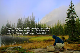 Psalm 23:4 Wallpaper