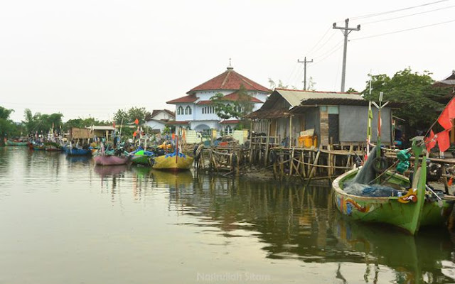 Perkampungan di dekat sungai Dasun