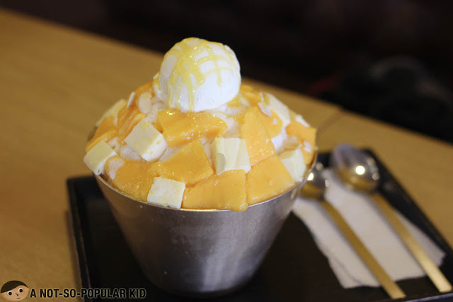  Mango Cheese Bing Su - Cafe Seol Hwa