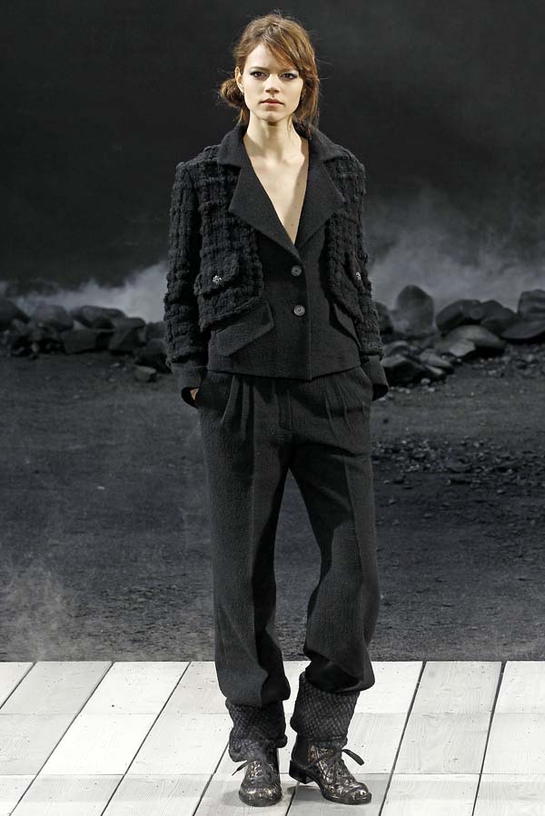 Freja Beha Chanel Fall 2011