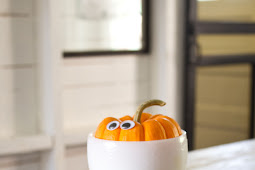 Easy Way to Make Peekaboo Pumpkins : Halloween 2013 Ideas