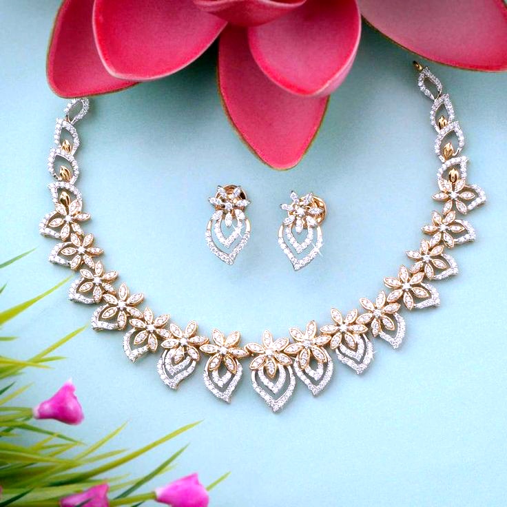 Shop Affordable Diamond Necklaces | Kay Outlet