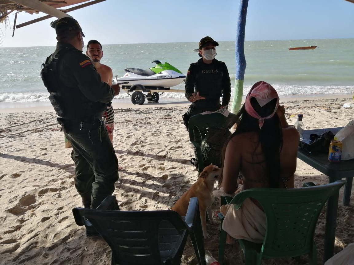 https://www.notasrosas.com/Grupo Gaula realizó en Mayapo - La Guajira, Campaña Preventiva Contra el Secuestro y la Extorsión