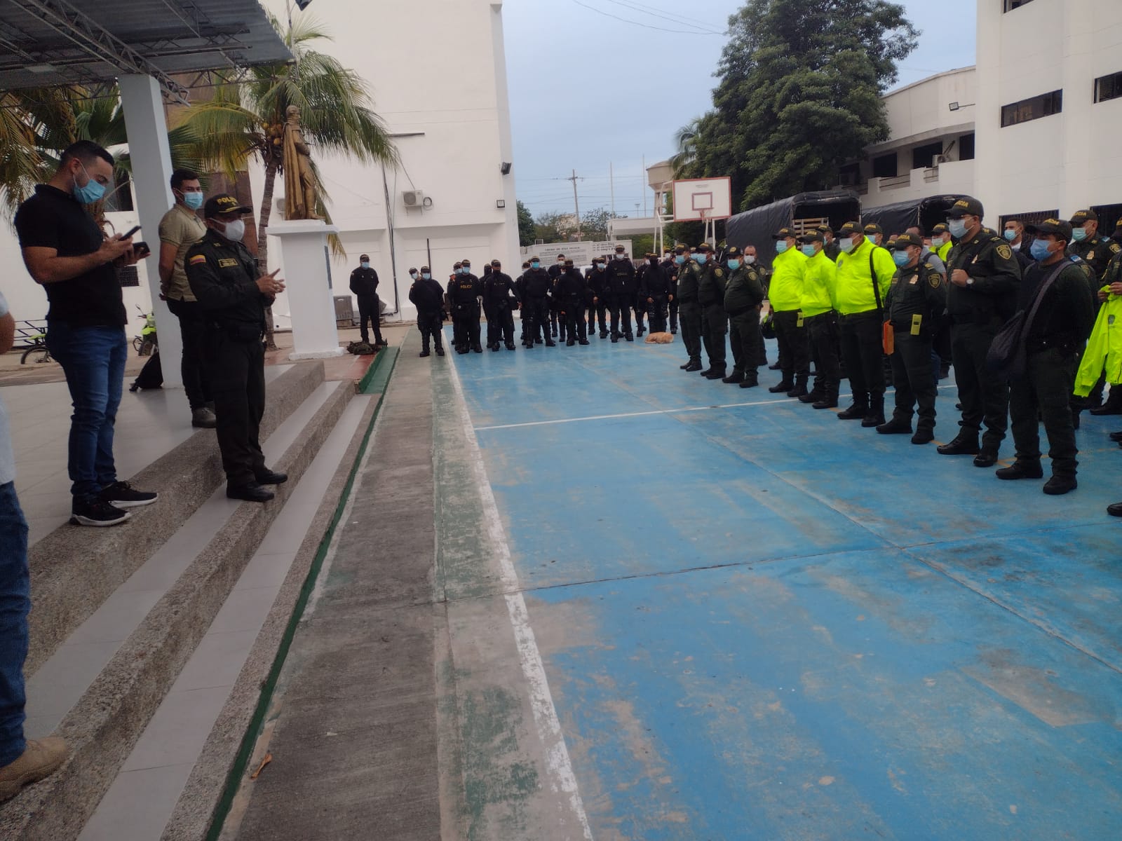 https://www.notasrosas.com/Policía Guajira implementa estrategias para preservar la seguridad durante el Día Del Amor y La Amistad