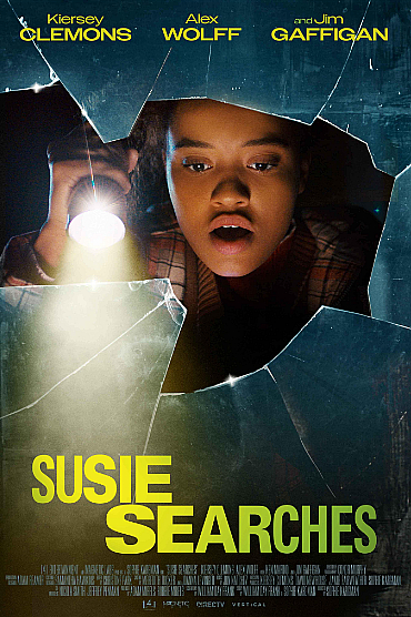 Susie Searches Movie Review (2022) - Kiersey Clemons, Alex Wolff